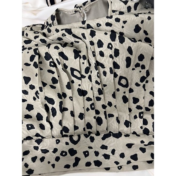 Darcy Women's Long Sleeve Light Gold Pleated Cheetah Print Blouse Size L - Picture 11 of 12